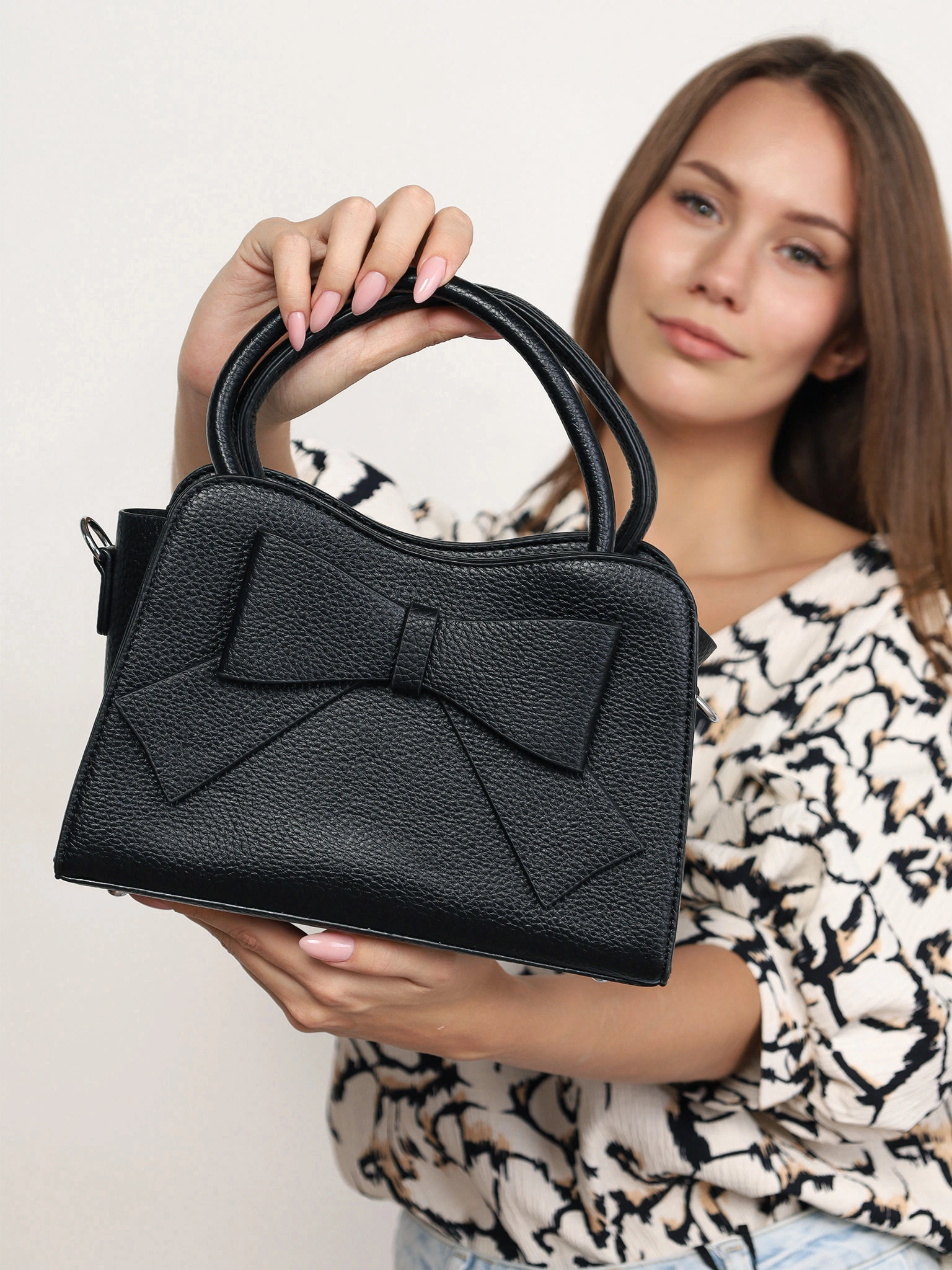 Сумка-тоут с бантом в ассортименте